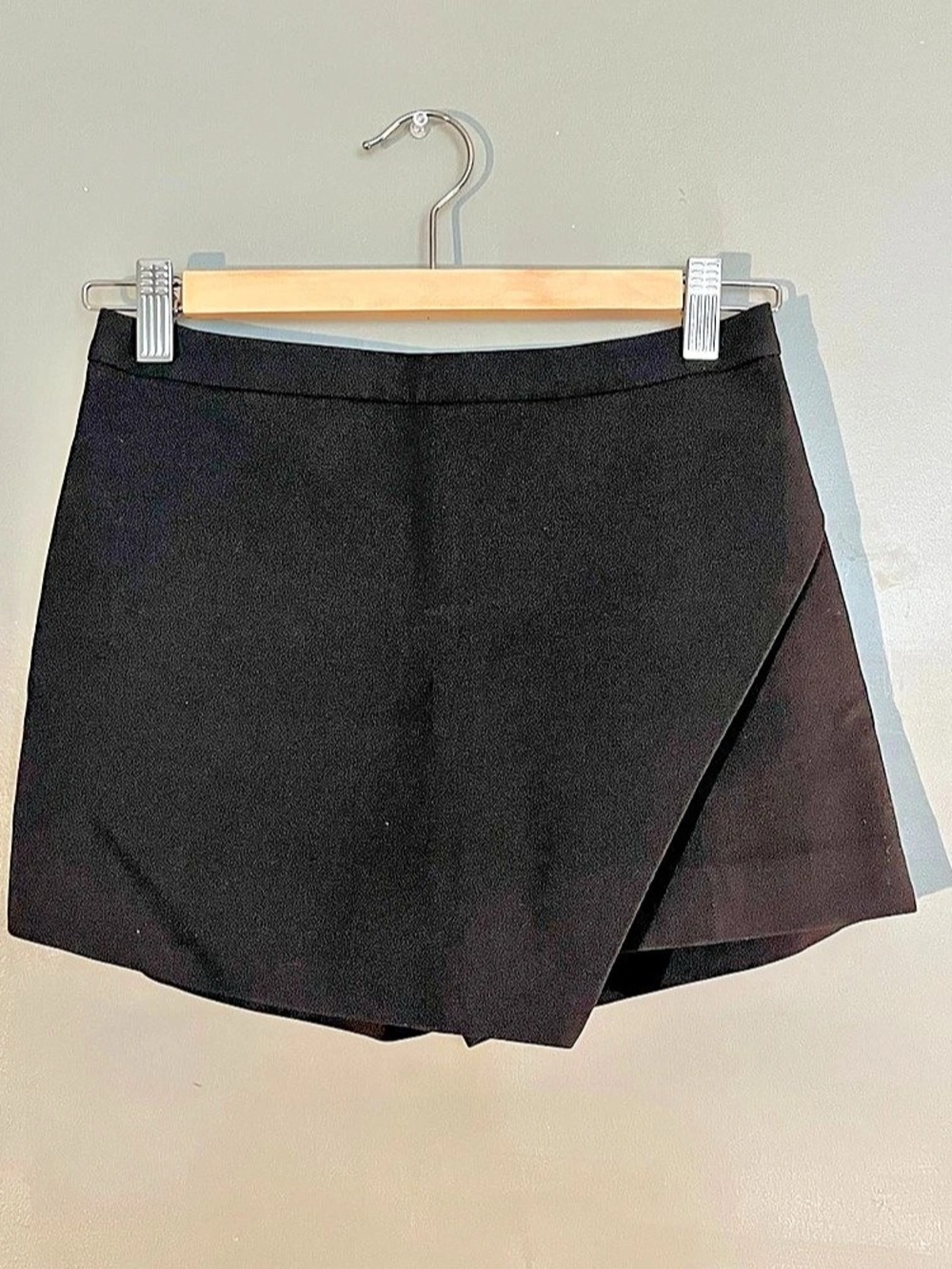 Babaton Kelly Skort in Black Size 00